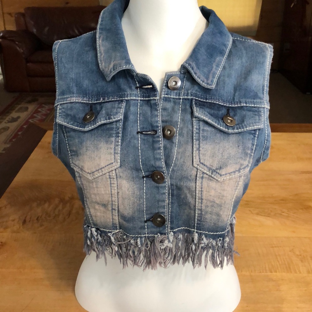 Denim Sleeveless Frayed Hem Jacket